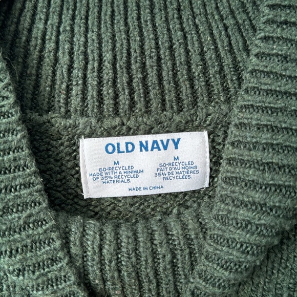 Cozy Green Sweater - Picture 4 of 5